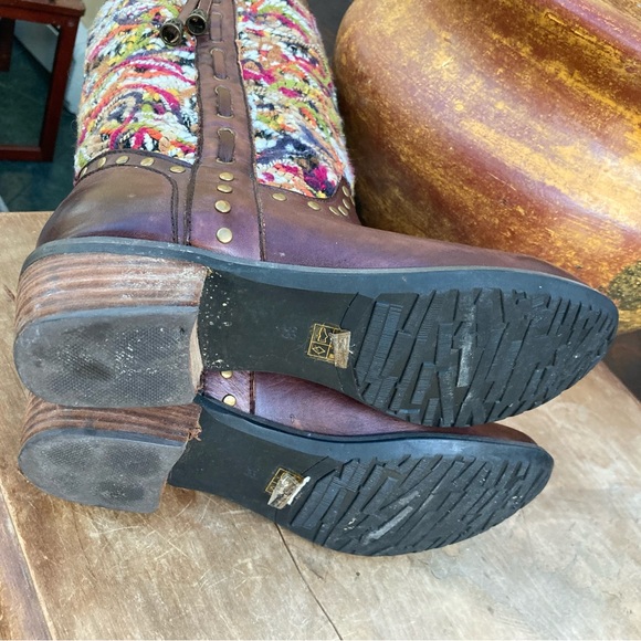 Spring Step tall boot tapestry dark brown rivets low heal pull on size 7 - 7.5 - Picture 12 of 14